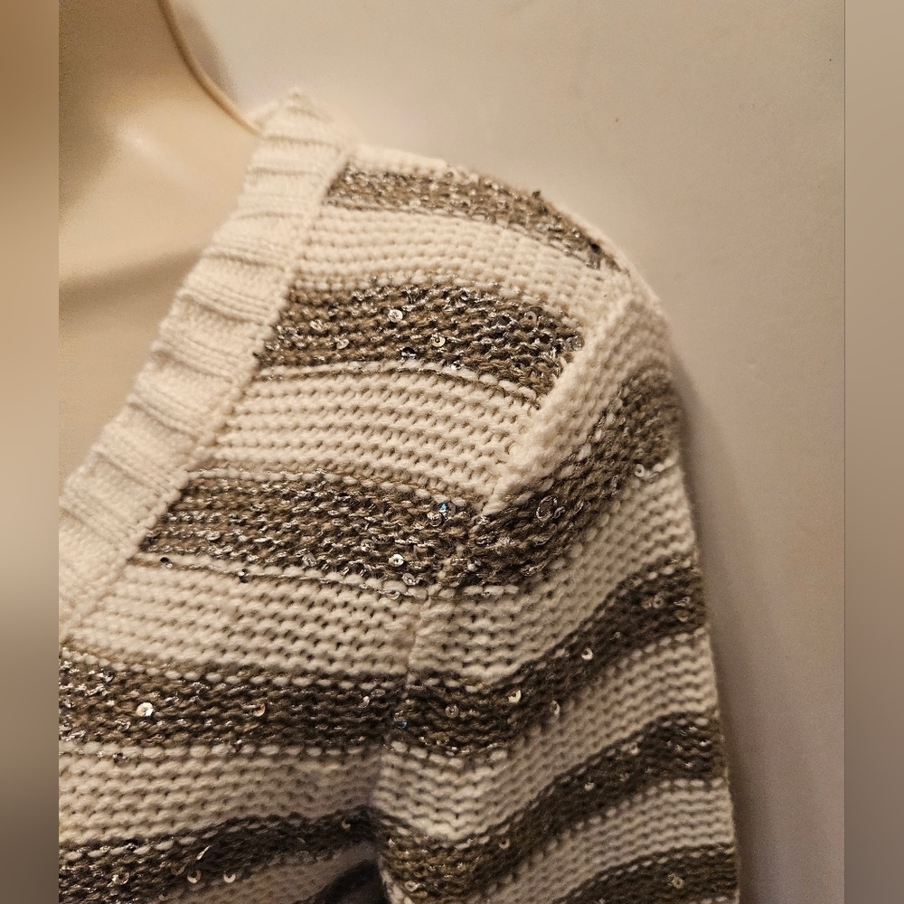 Arizona Jeans Co Cropped Striped Sequin Cable Knit Sweater - Picture 16 of 16